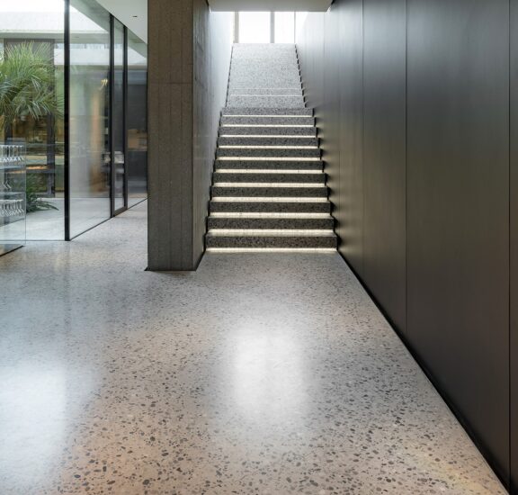 Pardoseli si scari Terrazzo Lixio Plus