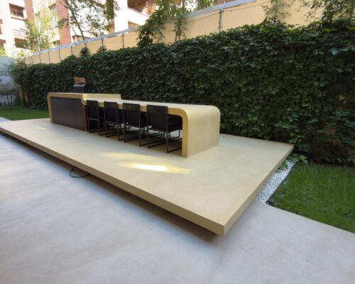 https://concreteart.ro/proiect/platforma-si-mobilier-de-exterior-cu-microciment-rasico/
